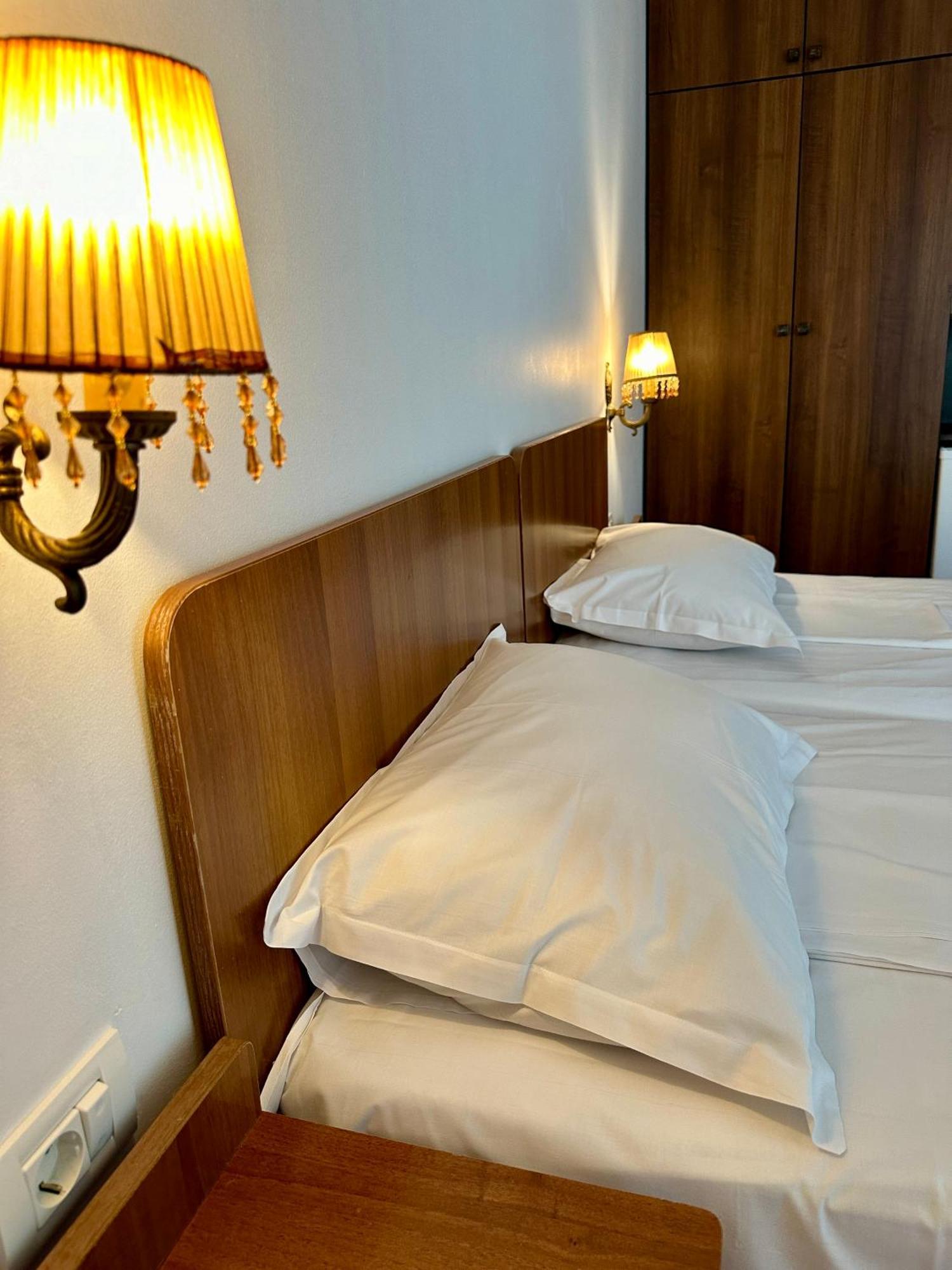 Hotel Nalba-Dalia Jupiter Ngoại thất bức ảnh