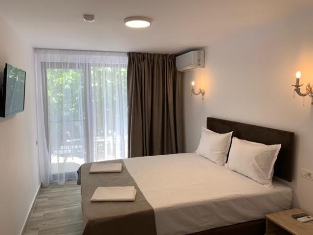 Hotel Nalba-Dalia Jupiter Ngoại thất bức ảnh